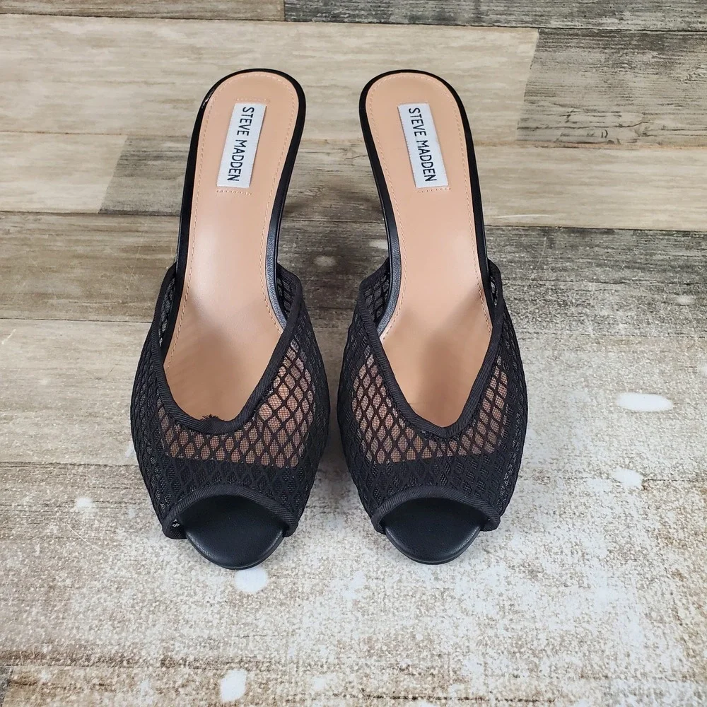 Steve Madden Riveting Womens Dress Sandals Sz 9.5 M Slip On Black Stiletto Heel